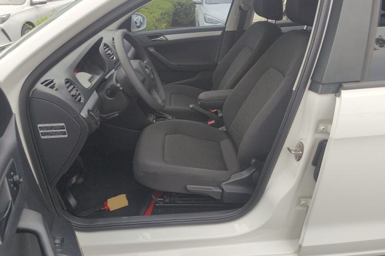 Used Volkswagen Jetta 2015 1.6L Automatic Comfort Model
