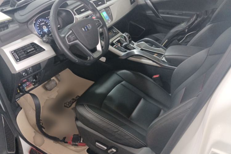 Used Geely Auto Emgrand X7 Sport 2020 1.8TD DCT Two-Wheel Drive Smart Connect 4G-Enabled Version
