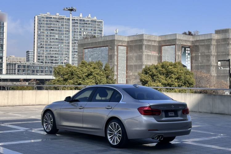 Used BMW 3 Series 2019 320Li Fashion Model
