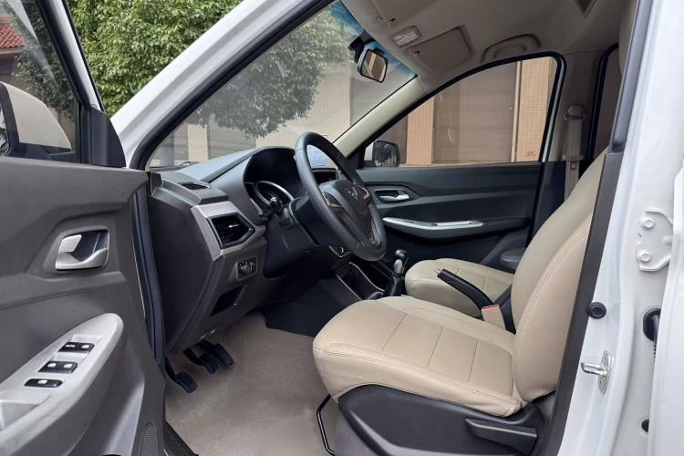 Used Wuling Hongguang 2018 1.5L S Comfort Model L2B
