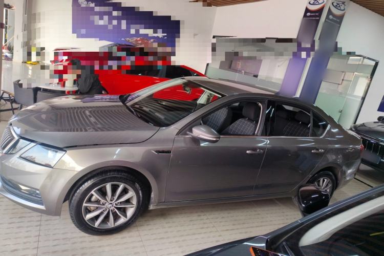 Used Skoda Octavia 2019 1.5L Automatic SmartDrive Comfort Edition China VI Standard
