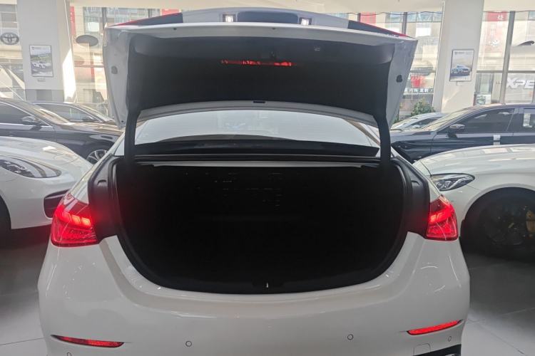 Used Mercedes-Benz C-Class 2024 Restyled C-Class 260 L Sport Edition
