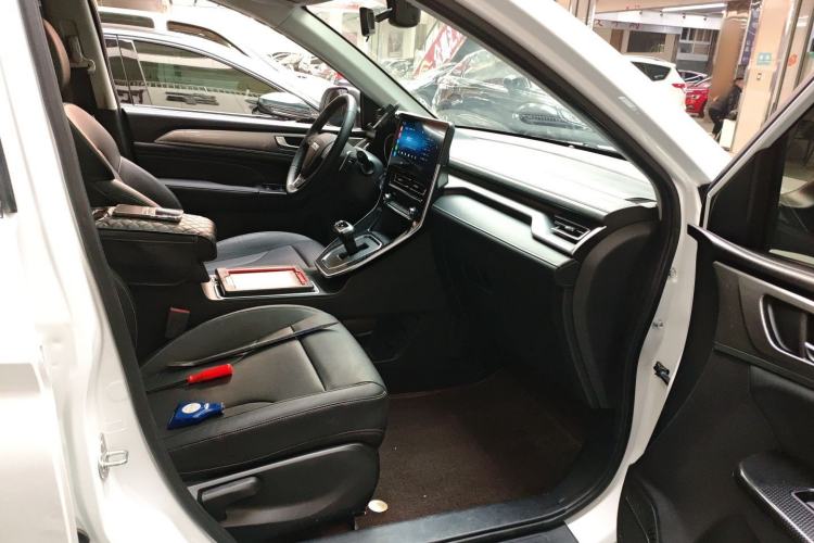 Used Haval M6 2023 PLUS 1.5T DCT Luxury Smart Connectivity Model
