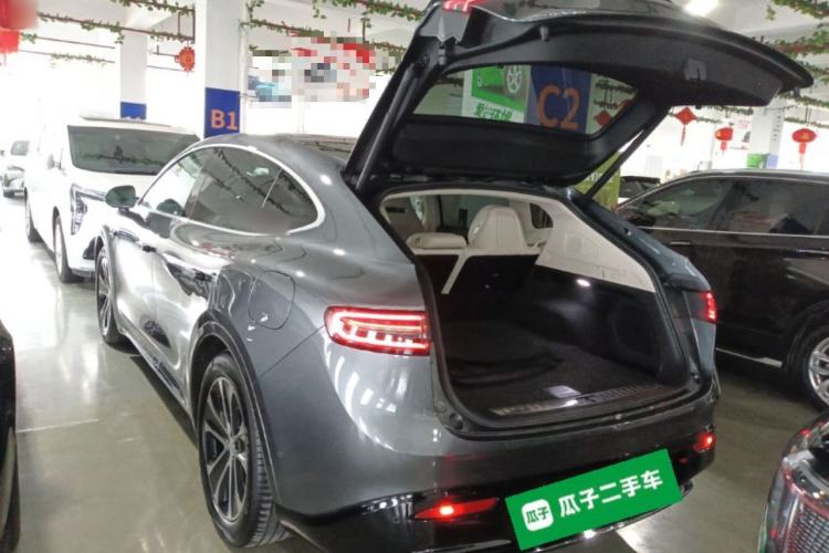 Used Hima Luxeed R7 2024 All-Electric 802 km Max