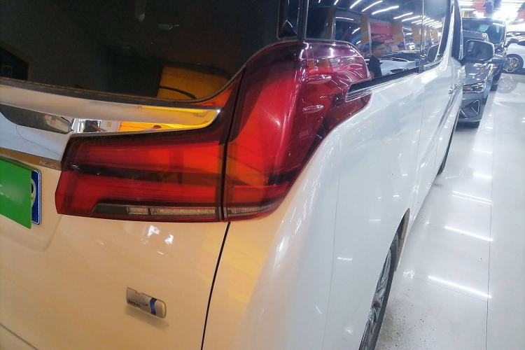 Used Toyota Alphard 2020 Dual-Engine 2.5L Prestige Edition
