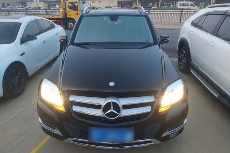 Used Mercedes-Benz GLK-Class 2013 GLK 300 4MATIC Dynamic Sunroof Model
