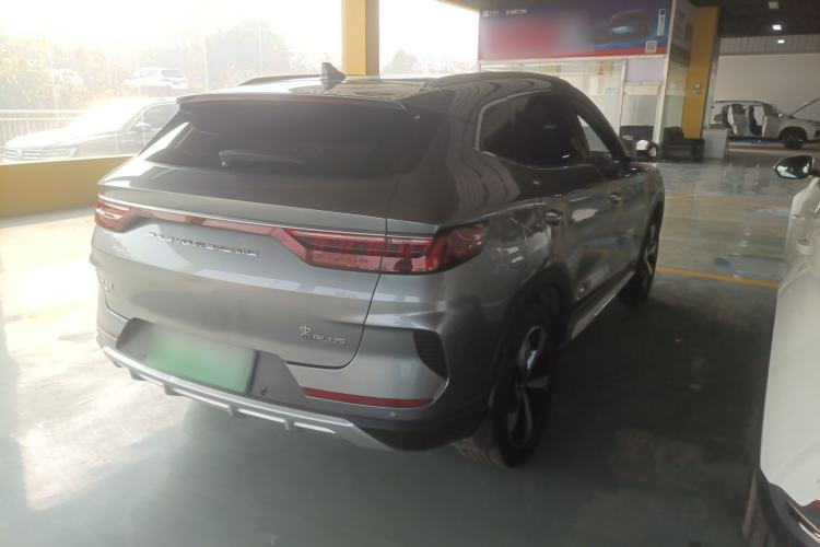 Used BYD Song PLUS New Energy 2021 EV Flagship Model
