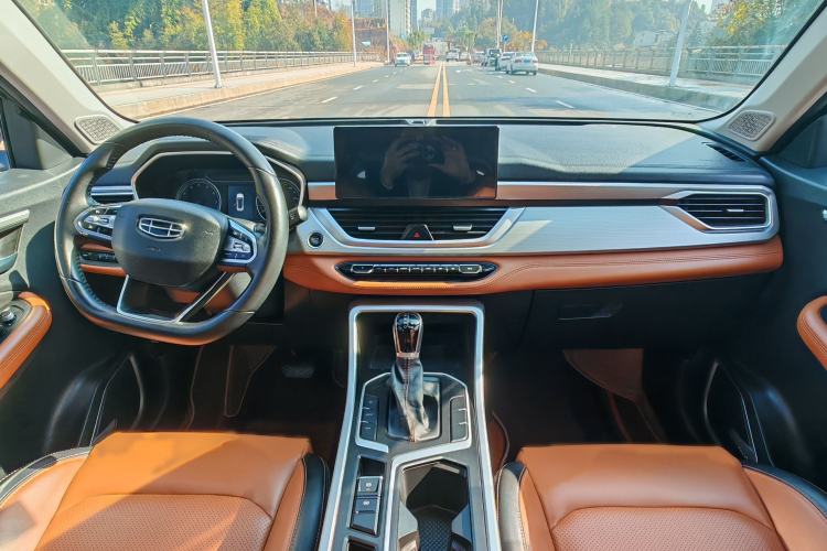 Used Geely Auto Vision X6 2020 1.4T CVT Luxury Edition
