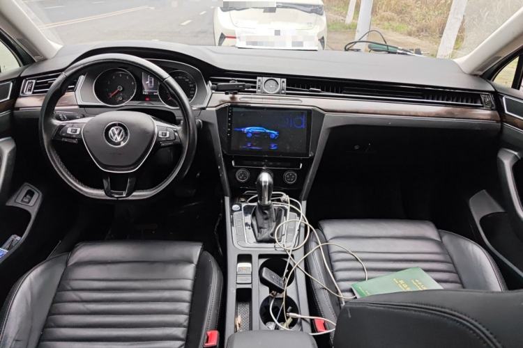 Used Volkswagen Magotan 2019 330TSI DSG Leading Model China VI Standard
