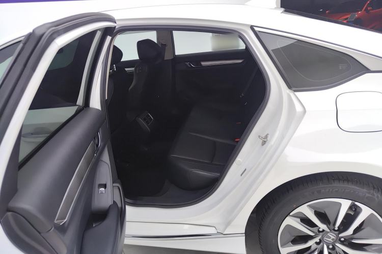 Used Honda Accord 2018 Rui Hybrid 2.0L Rui Ling Edition China VI
