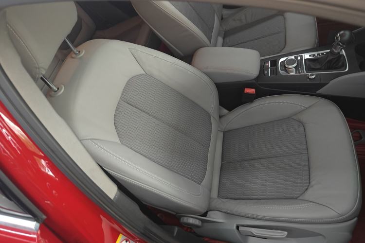 Used Audi A3 2018 30th Anniversary Edition Sportback 35 TFSI Fashion Model
