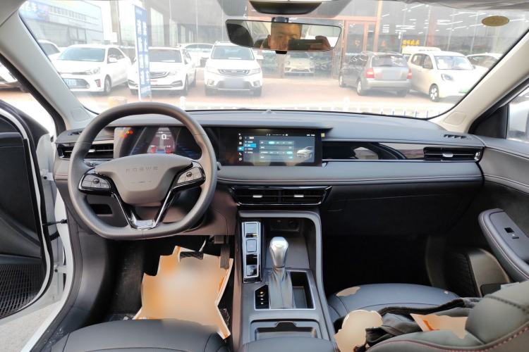 Used Roewe i5 2023 1.5L CVT Luxury Edition
