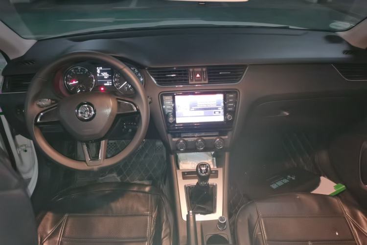 Used Skoda Octavia 2016 1.6L Manual Trend Edition