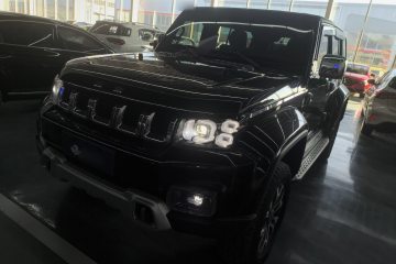 Used  BJ40 2023 2.0T Automatic Four-Wheel Drive Urban Hunter Edition Chivalrous Type