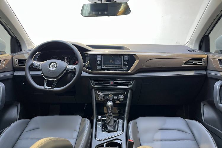 Used Volkswagen Tharu 2020 280TSI Two-Wheel Drive Comfort Edition China VI Standard
