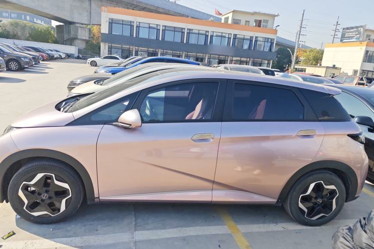 Used BYD Dolphin 2021 405 km Fashion Edition
