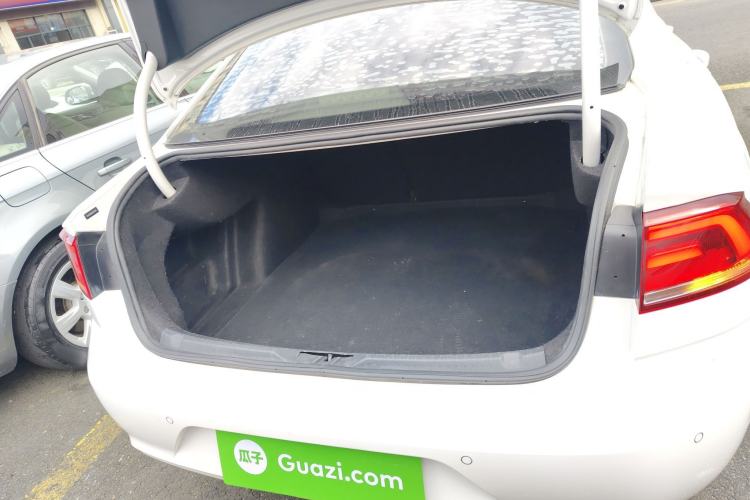 Used Volkswagen Lamando 2018 280TSI DSG Comfort Edition
