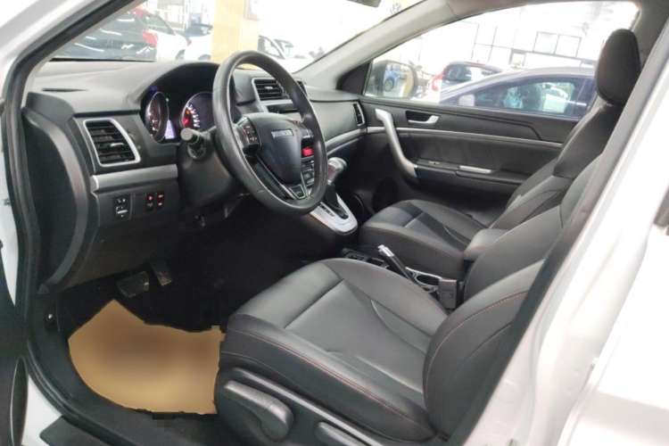 Used Haval M6 2019 1.5T DCT Two-Wheel Drive Value Edition China VI Standard
