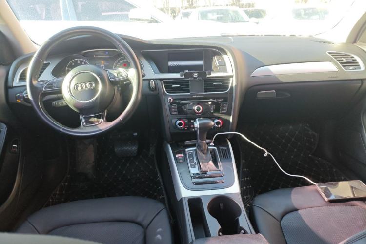 Used Audi A4L 2015 35 TFSI Automatic Standard Model
