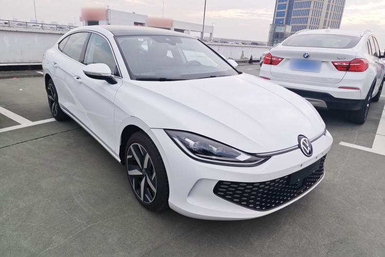 Used Volkswagen Lamando 2024 Lavida L 280TSI DSG Cool & Spicy Edition
