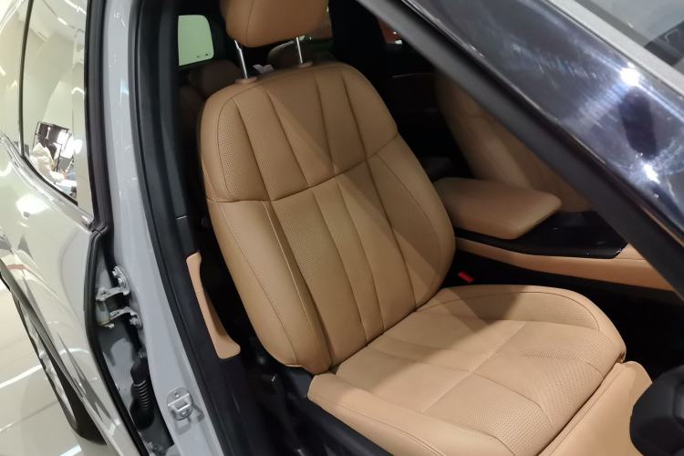 Used Nio ES8 2020 580 km Range 7-Seater Version
