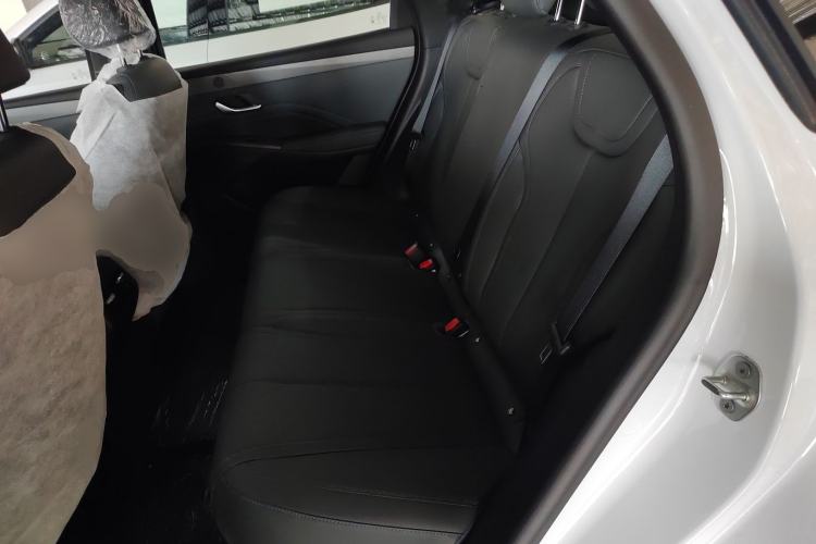 Used BYD Qin PLUS 2025 DM-i Smart Drive 55KM Leading Model
