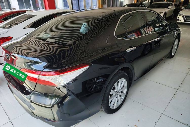 Used Toyota Camry 2019 Revised Version 2.0G Luxury Edition
