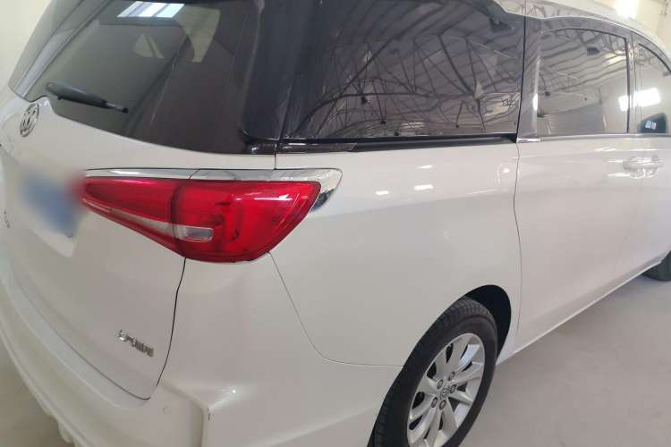 Used Buick GL8 2018 ES 28T Premium Model China VI Standard
