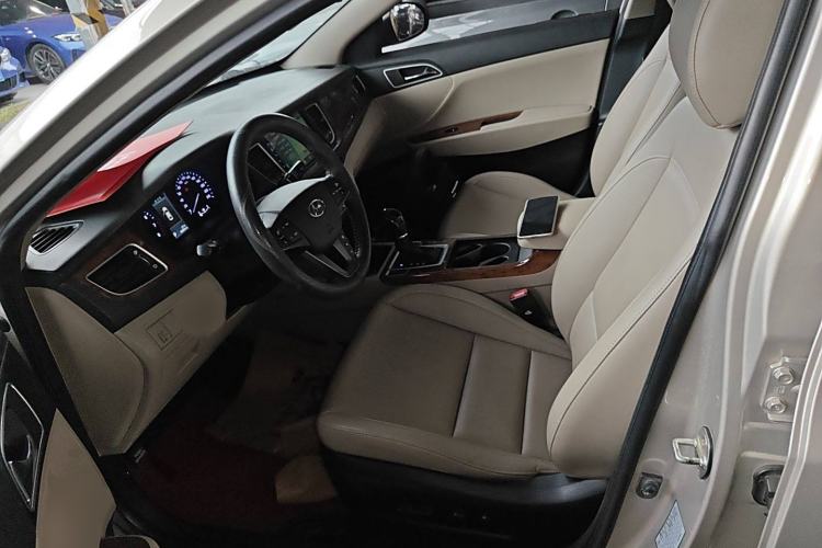 Used Hyundai Mistra 2014 1.8L Automatic Deluxe DLX Model
