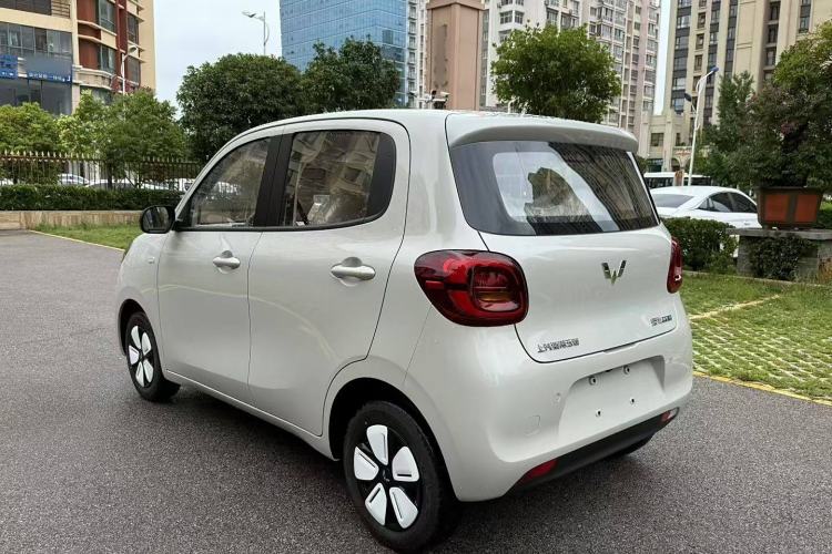 Used Wuling Hongguang MINIEV 2025 Four-Door Version Advanced Edition
