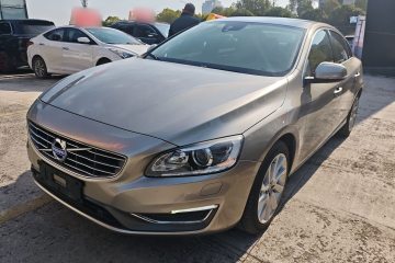 Used Volvo S60 2015 S60L 2.0T Zhiyuan Edition