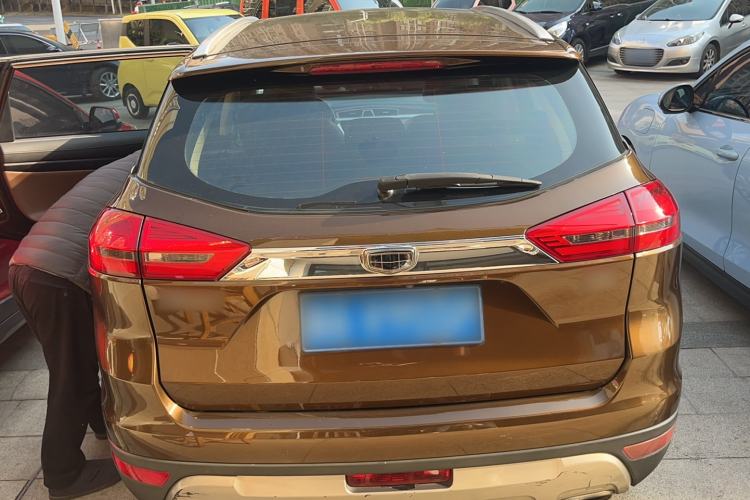 Used Geely Auto Emgrand X7 Sport 2016 1.8TD Automatic ZhiZun Version
