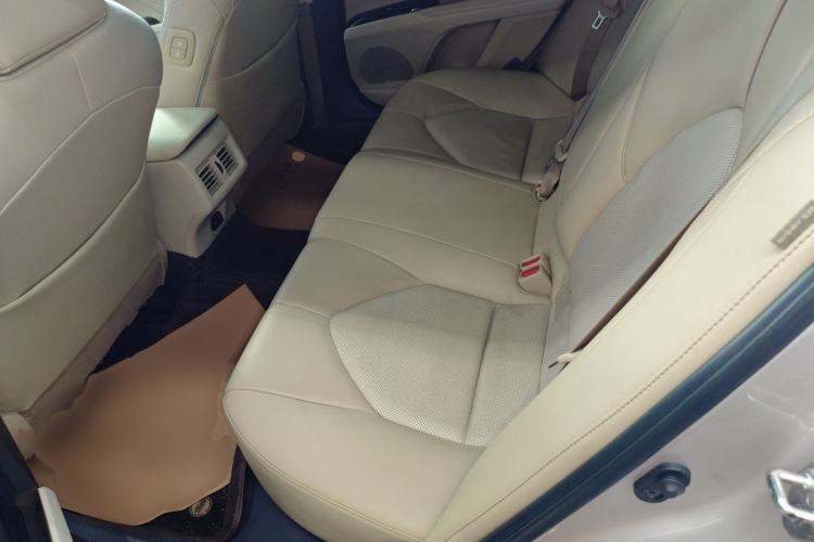 Used Toyota Camry 2019 2.5G Luxury Edition China VI Standard
