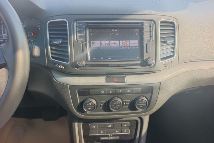 Used Volkswagen Sharan 2018 Revised Version 380TSI Comfort Edition 7-Seater
