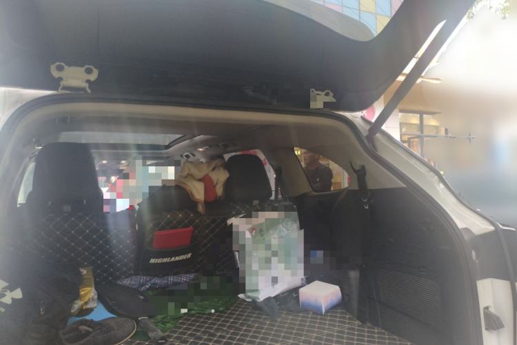 Used Toyota Highlander 2022 Dual-Engine 2.5L Four-Wheel Drive Prestige Version 7 Seats
