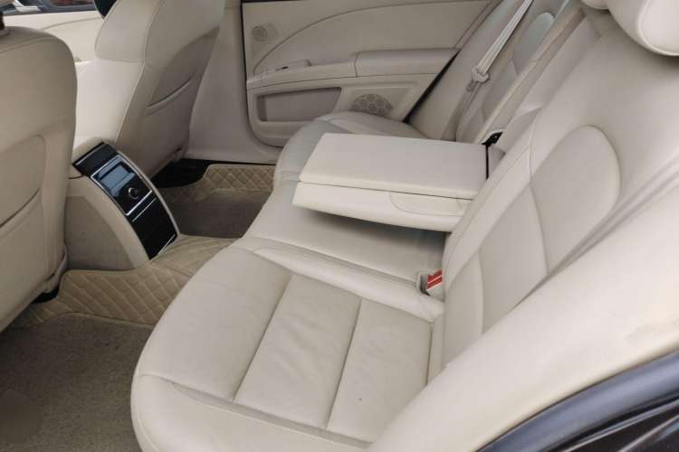 Used Skoda Superb 2013 1.8TSI Automatic Yashi Edition
