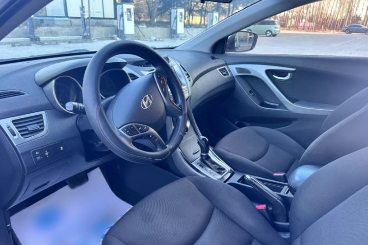 Used Hyundai Elantra 2016 1.6L Automatic Prestige Edition
