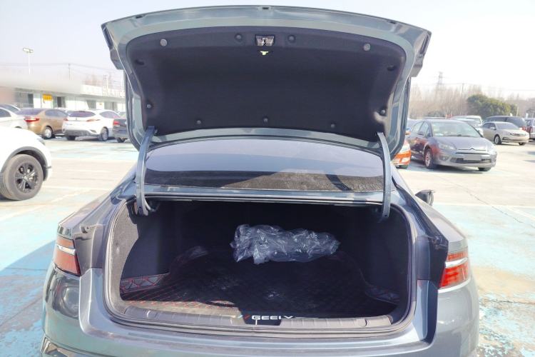 Used Geely Auto Preface 2021 Revised Version 2.0TD Luxury Edition