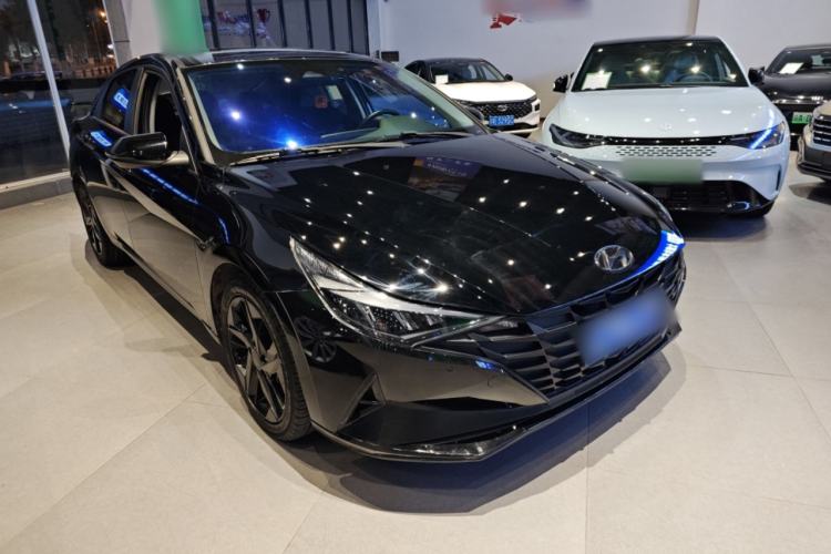 Used Hyundai Elantra 2022 1.5L CVT LUX Black Knight Limited Edition