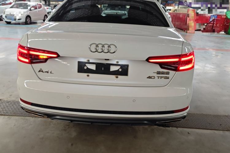 Used Audi A4L 2019 40 TFSI Fashion Edition China VI Emission Standard
