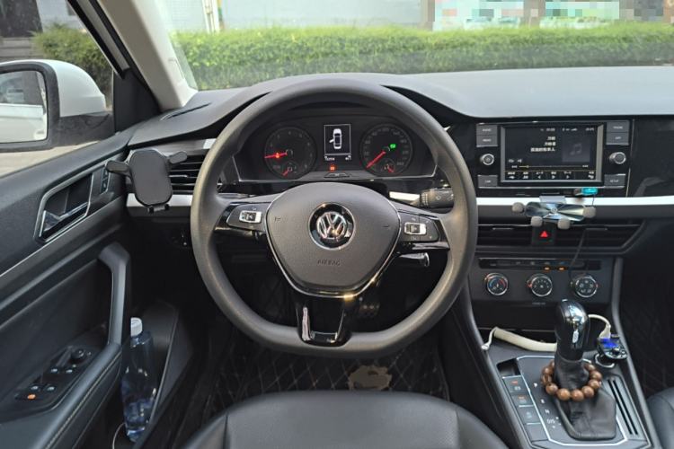 Used Volkswagen Lavida 2019 1.5L Automatic Comfort Edition China VI Standard