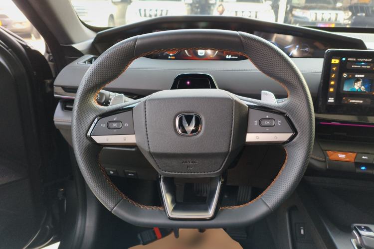 Used Changan UNI-V 2024 1.5T Prestige Edition
