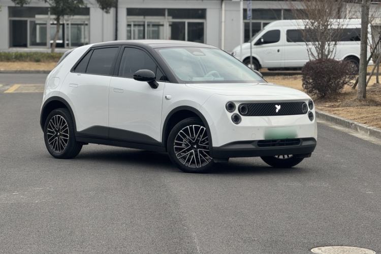 Used  firefly 2025 Illuminated Edition