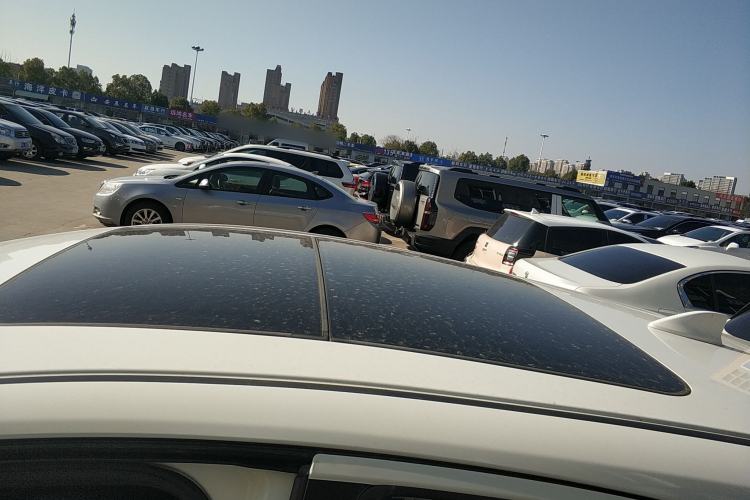 Used Honda Vezel 2020 1.5L CVT Luxury Edition
