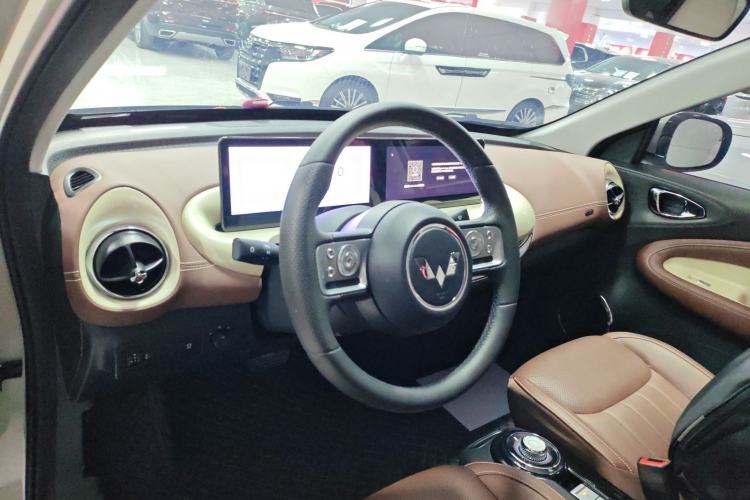 Used Wuling Bingo 2023 333 km Lingxi Connected+ Version
