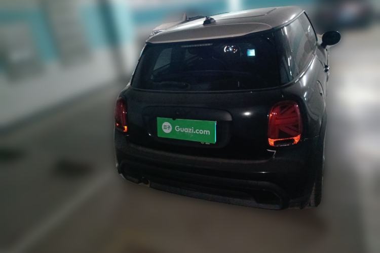 Used  MINI 2023 1.5T ONE
