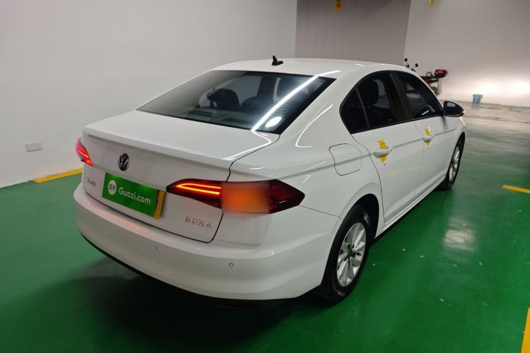 Used Volkswagen Bora 2021 1.5L Automatic Fashionable Smart Connectivity Version
