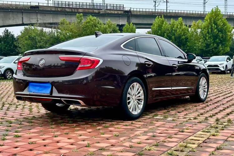 Used Buick LaCrosse 2018 28T Elite Edition
