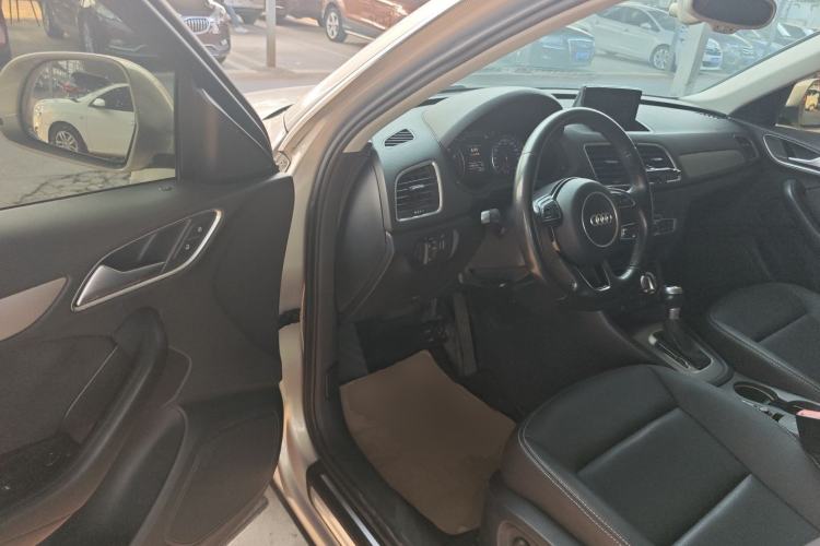 Used Audi Q3 2015 35 TFSI Ambition Edition
