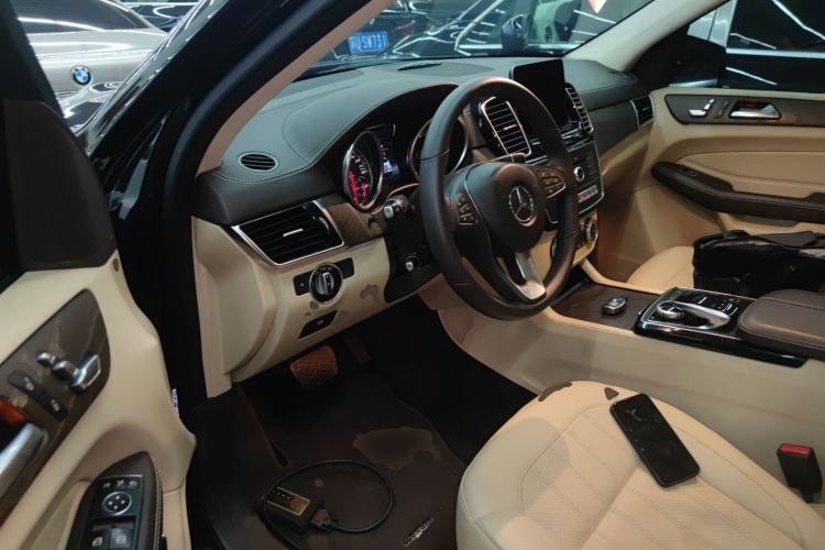 Used Mercedes-Benz GLE 2017 GLE 400 4MATIC
